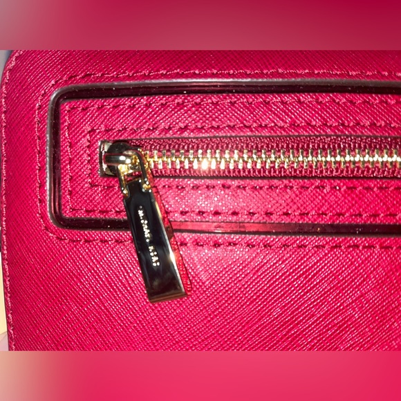 Michael Kors LG Frame Out Item Cherry Red Cross Grain Leather Crossbody Bag - Picture 9 of 16